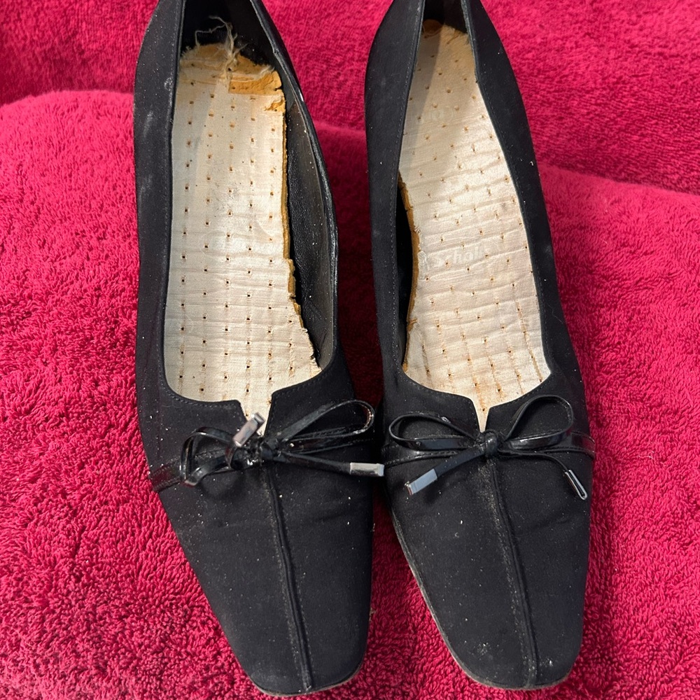Elegant Black Women's Shoes